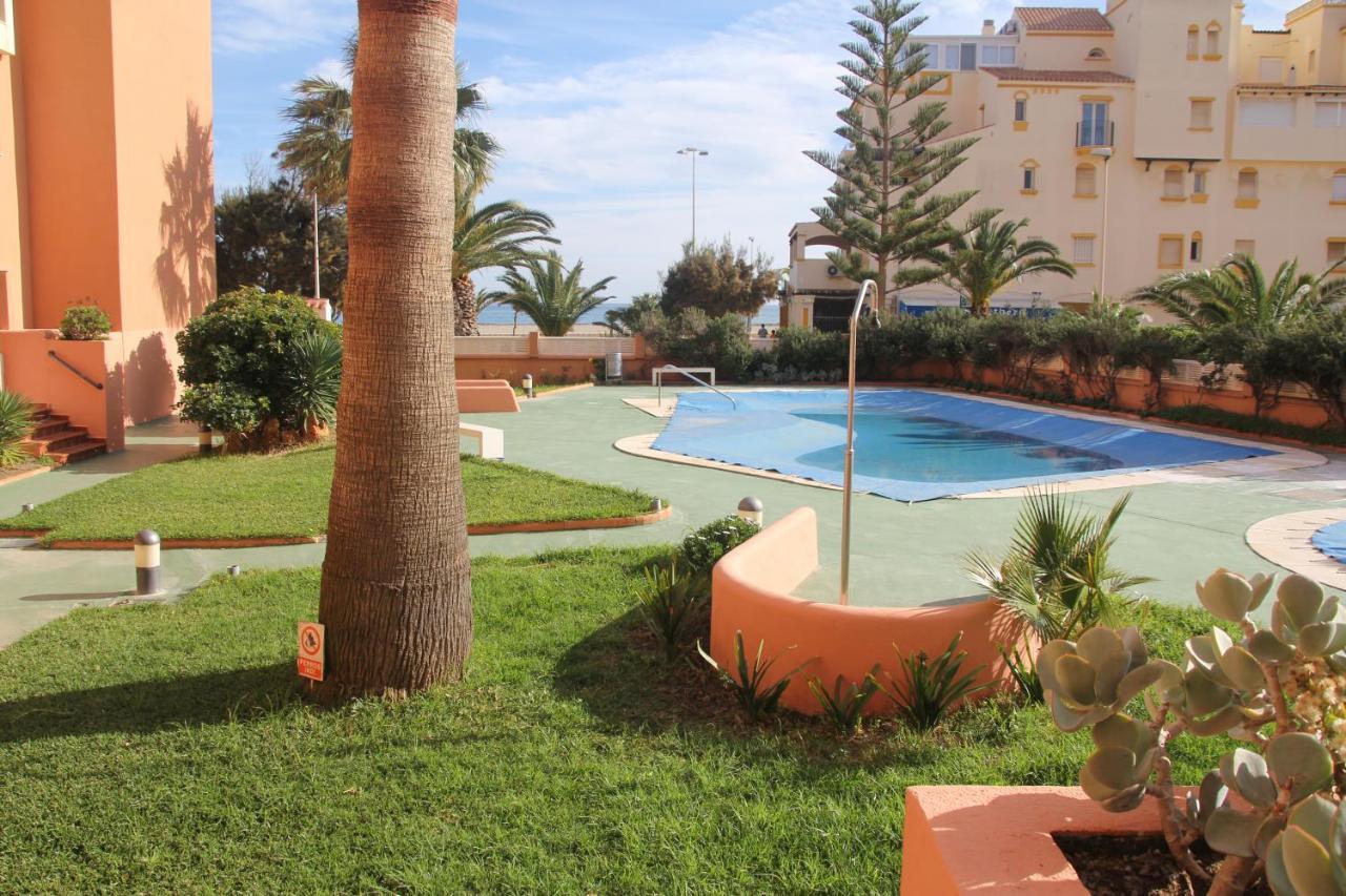 Apartamento En Primera Linea De Playa, Con Vistas A La Playa Y Con Wifi Рокетас-де-Мар Экстерьер фото