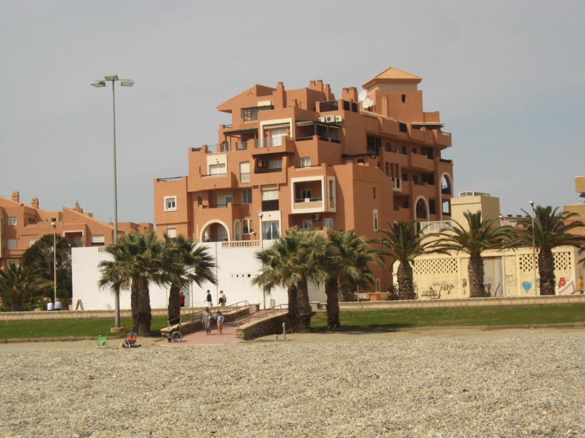 Apartamento En Primera Linea De Playa, Con Vistas A La Playa Y Con Wifi Рокетас-де-Мар Экстерьер фото